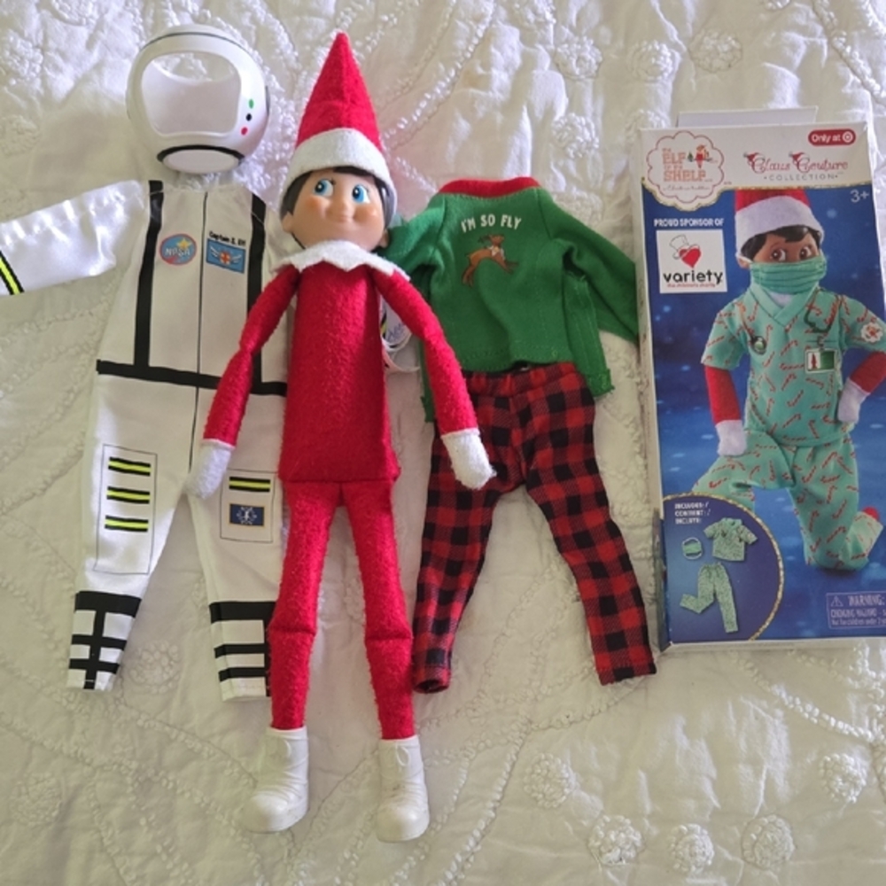 THE ELF ON THE SHELF & 3 Outfits - Boy Astronaut Doctor Pajamas